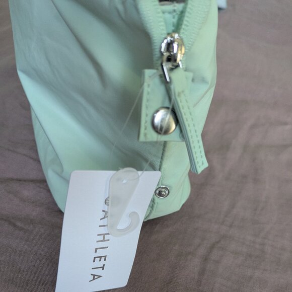 🌸 Athleta All About LARGE Cosmetic Pouch in Lighthouse Green NWT - Picture 7 of 13